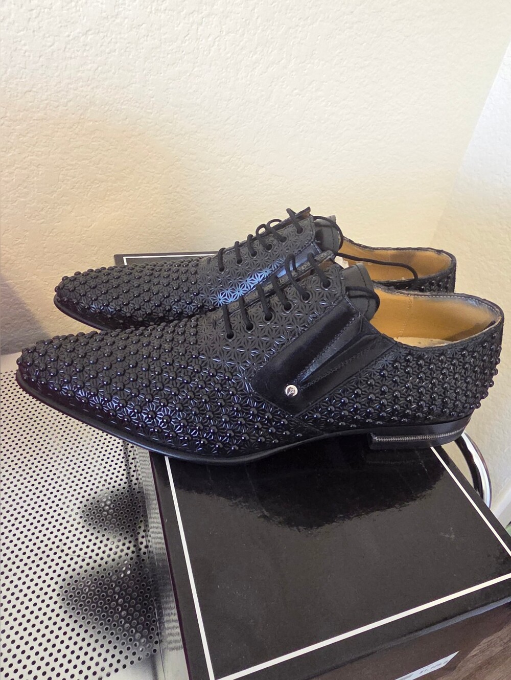 Men's Cesare Paciotti Black Embellished Lace-Up Dress Shoes